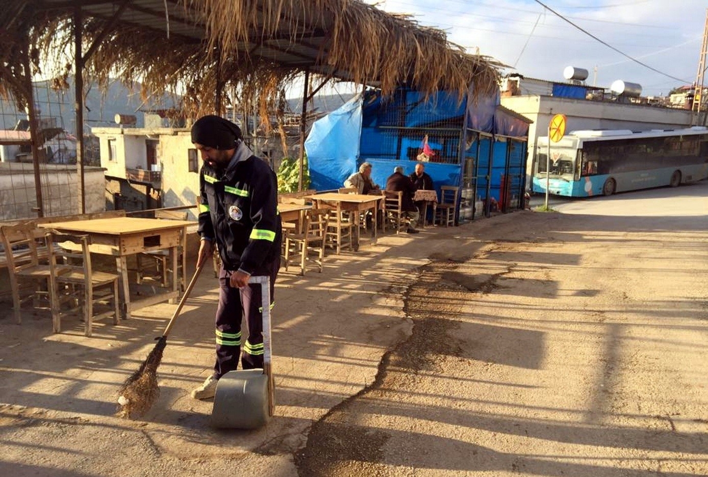 Akdeniz'de günlük 40 ton çöp toplanıyor