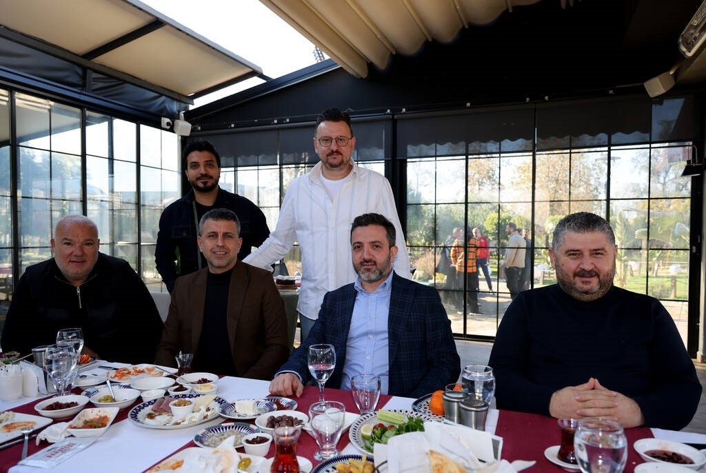 Alanyasporlu futbolcular, Alanya protokolü ve kulüp yöneticileriyle kahvaltıda buluştu