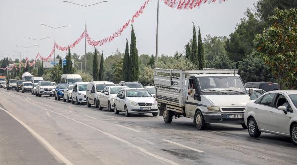 Antalya trafiği turistleri üzüyor