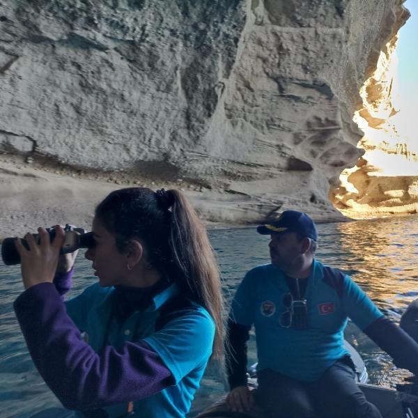 Antalya'da kayıp Rus turisti 39 kişilik ekip arıyor