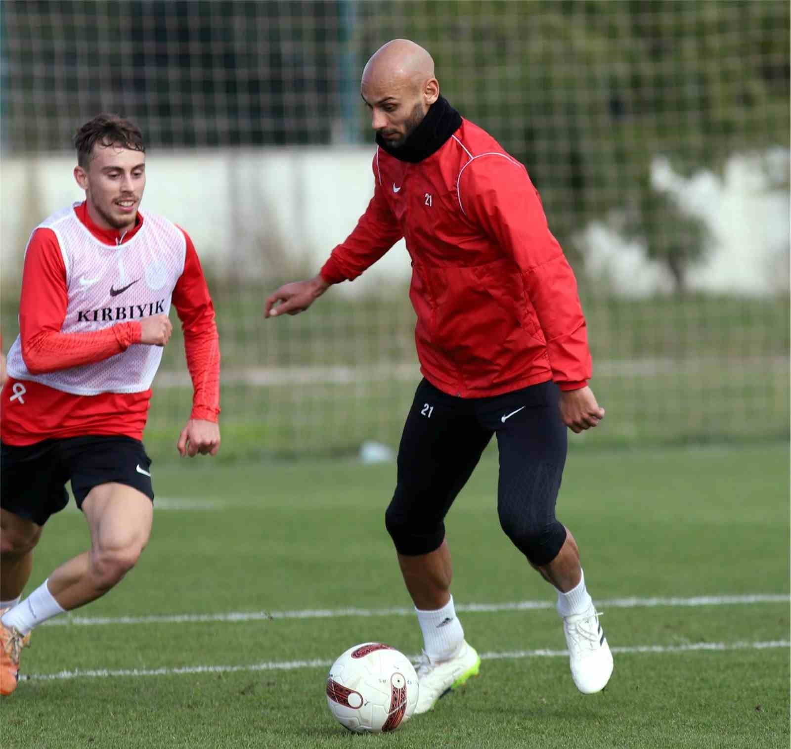 Antalyaspor'da kupa mesaisi başladı