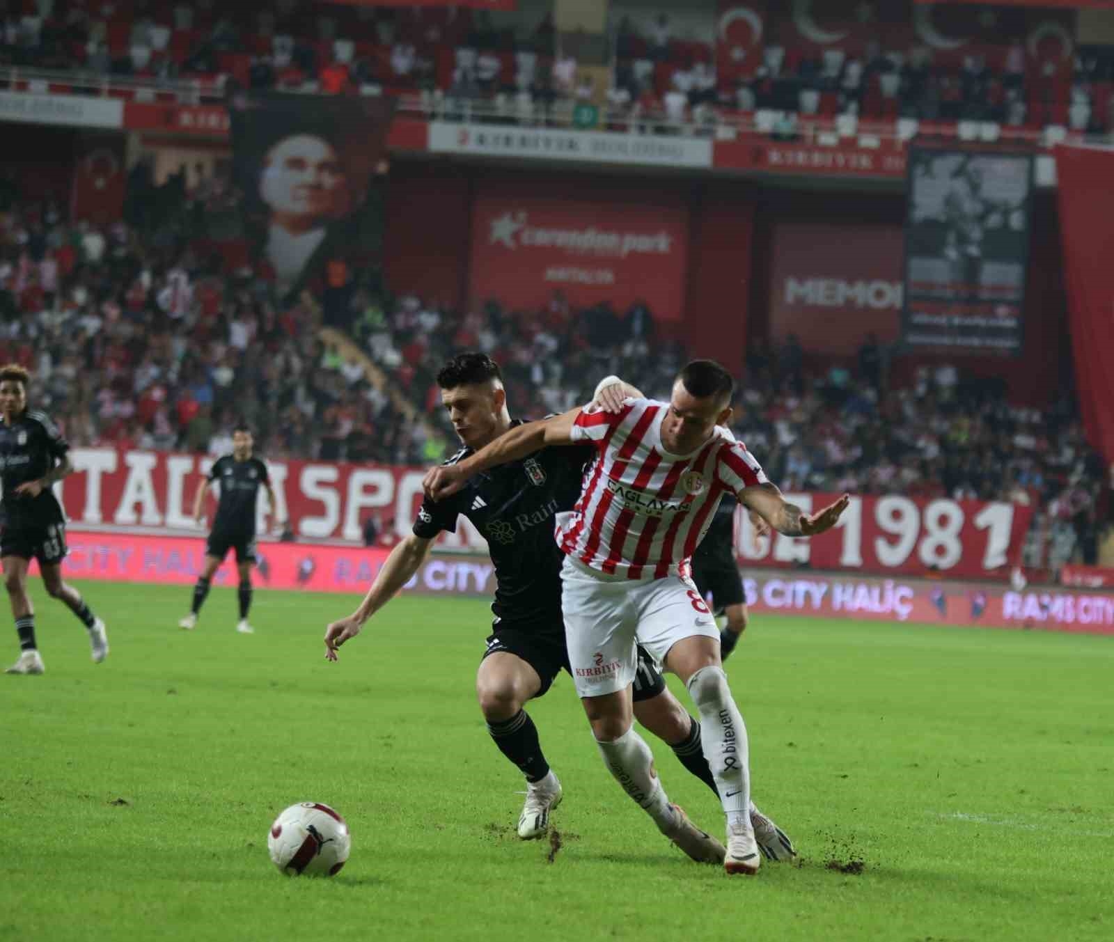 Antalyaspor'un kupadaki rakibi Beşiktaş oldu
