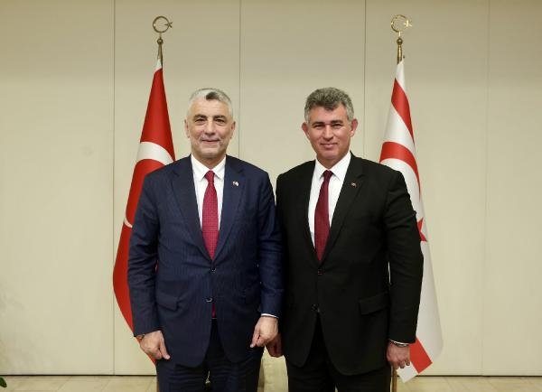 Bakan Bolat, Lefkoşa Büyükelçiliği'ni ziyaret etti
