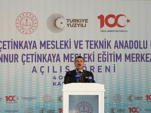 Bakan Tekin: Birçok çocuğumuz meslek liselerinden istihdam garantili mezun oluyor