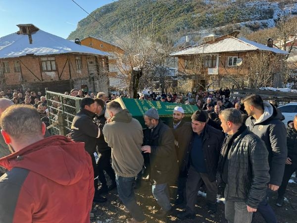 Bakan Tunç, Bartın'da eniştesinin cenazesine katıldı