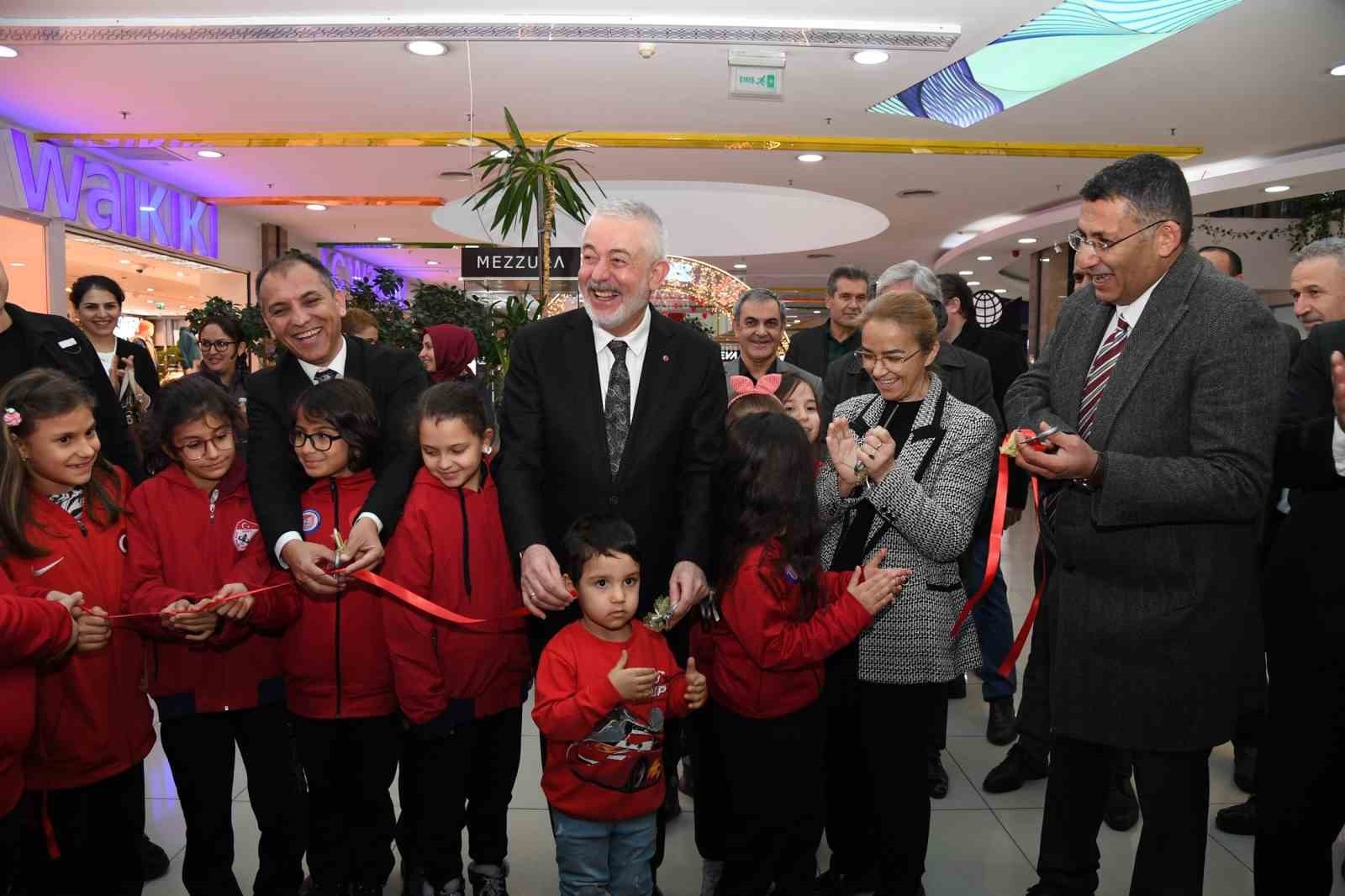Başkan Başdeğirmen "Öğrencilerimiz teknolojiyle çok güzel projeler üretiyor"