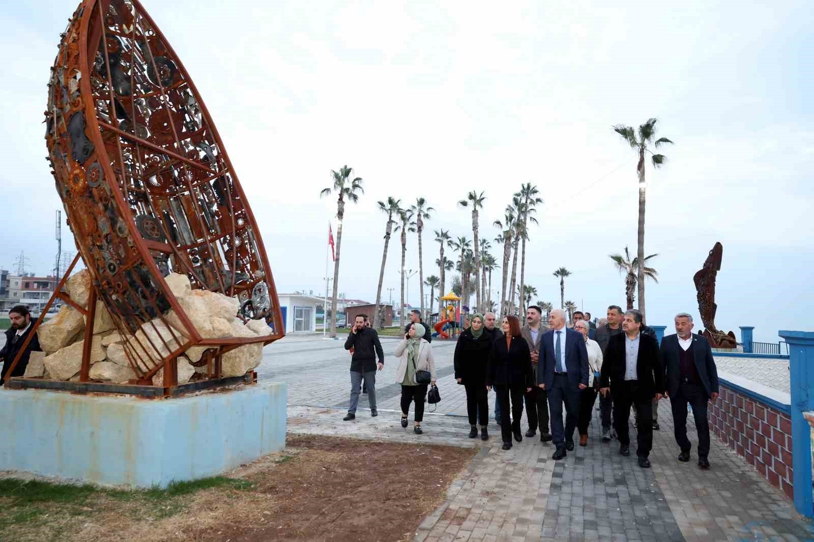 Başkan Gültak, Karaduvar'da vatandaşlarla buluştu