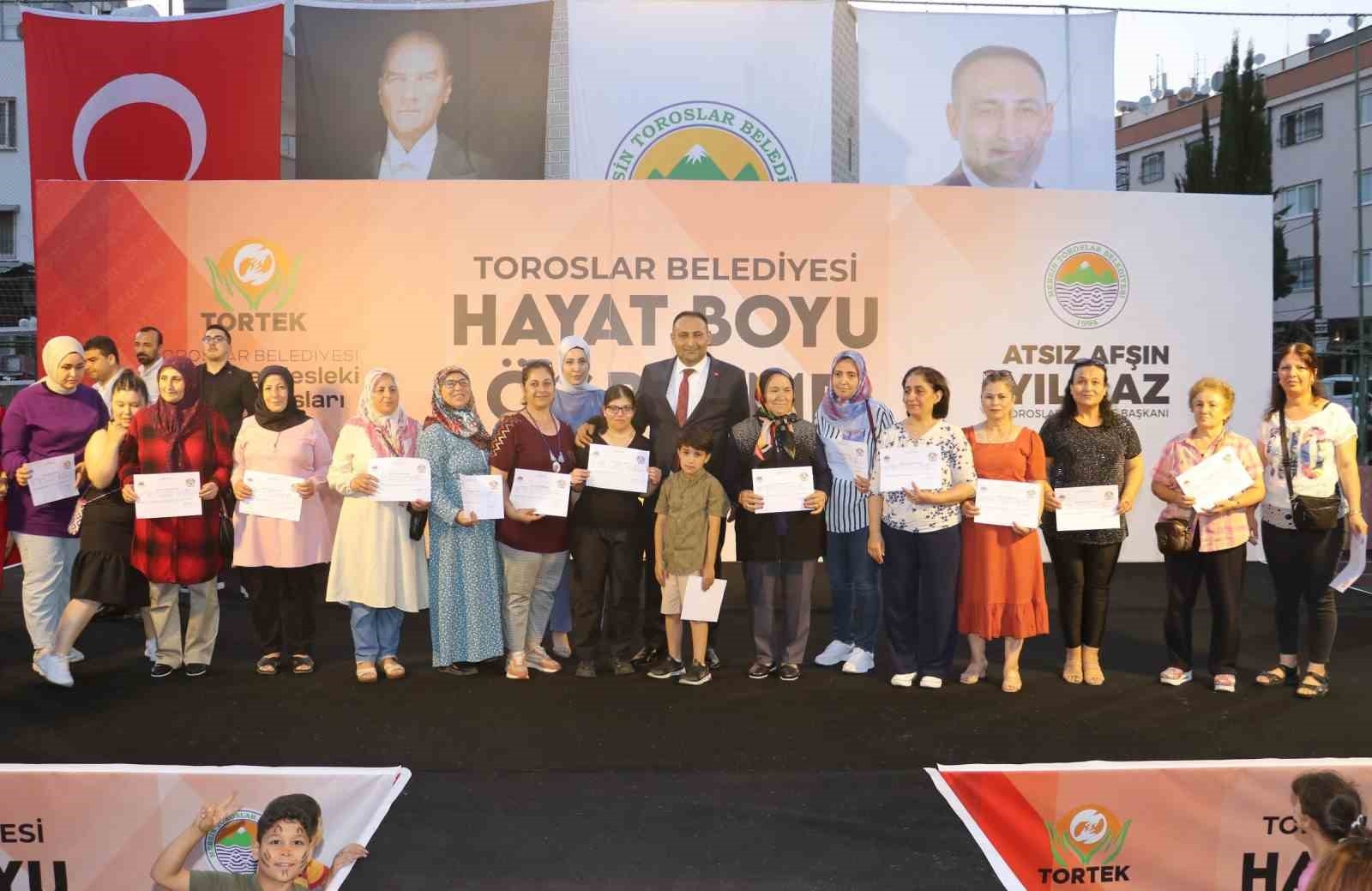Başkan Yılmaz: "Ev ekonomisine katkı sağlıyorlar"