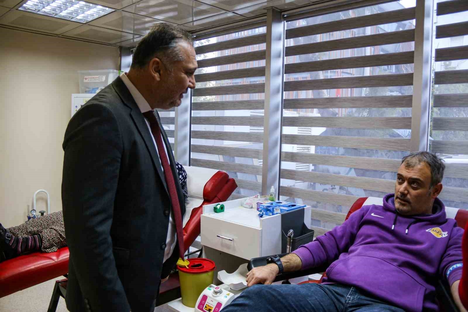 Batı Akdeniz bölgesinde kan stokları yüzde 50 düştü