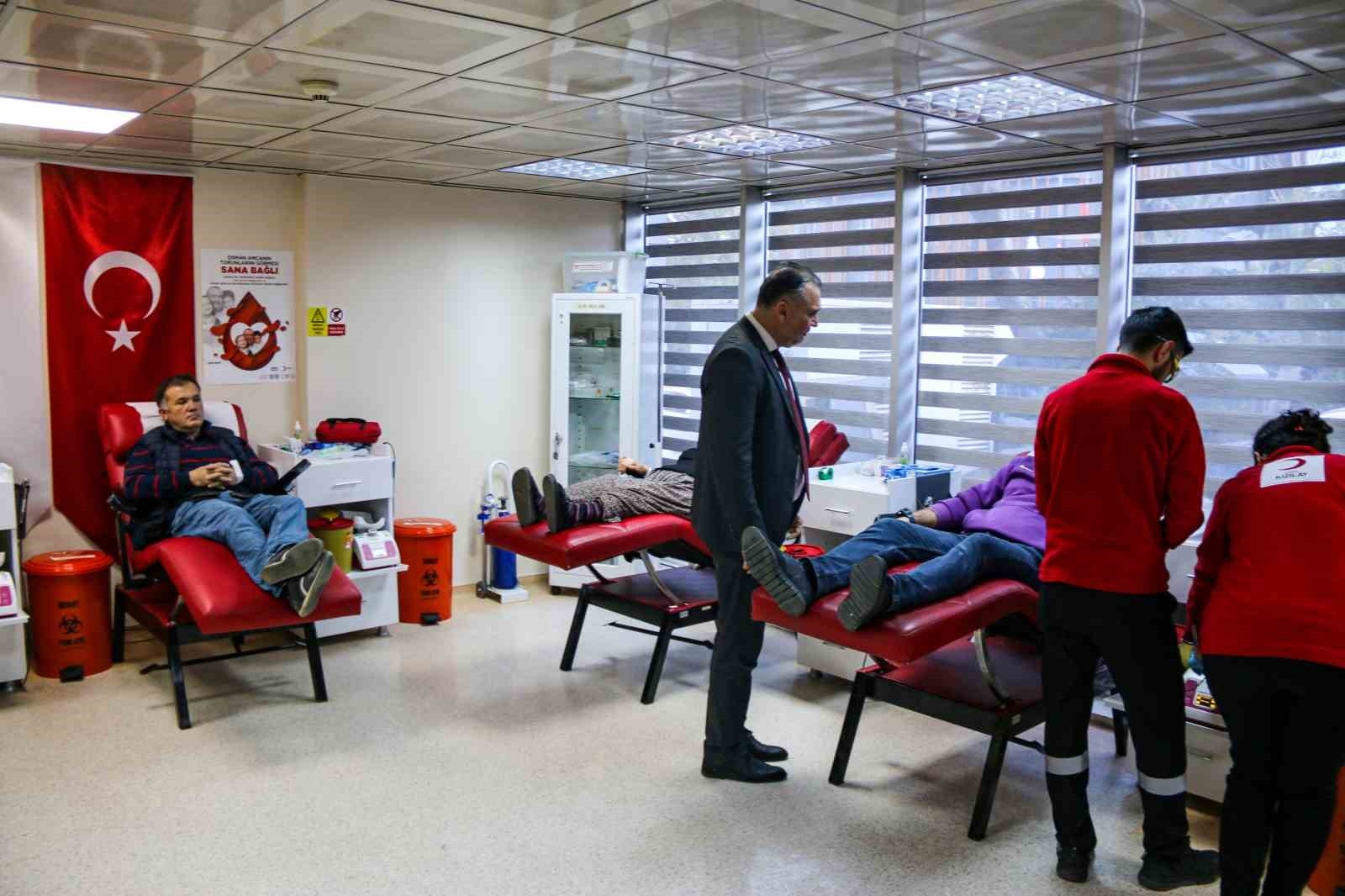 Batı Akdeniz bölgesinde kan stokları yüzde 50 düştü