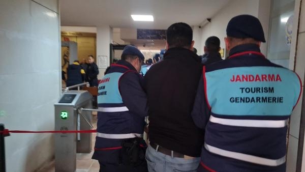 Bodrum'da 3 besicinin hayvanlarını gaspeden 7 şüpheli adliyede