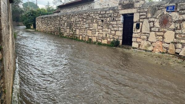 Bodrum'da sağanak; metrekareye 23 kilogram yağış düştü