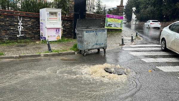 Bodrum'da sağanak; metrekareye 23 kilogram yağış düştü