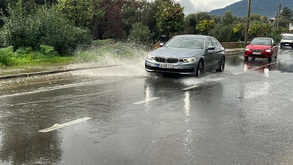 Bodrum'da sağanak; metrekareye 23 kilogram yağış düştü