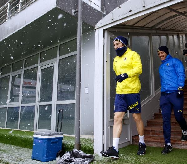 Fenerbahçe, Antalyaspor maçının hazırlıklarına başladı