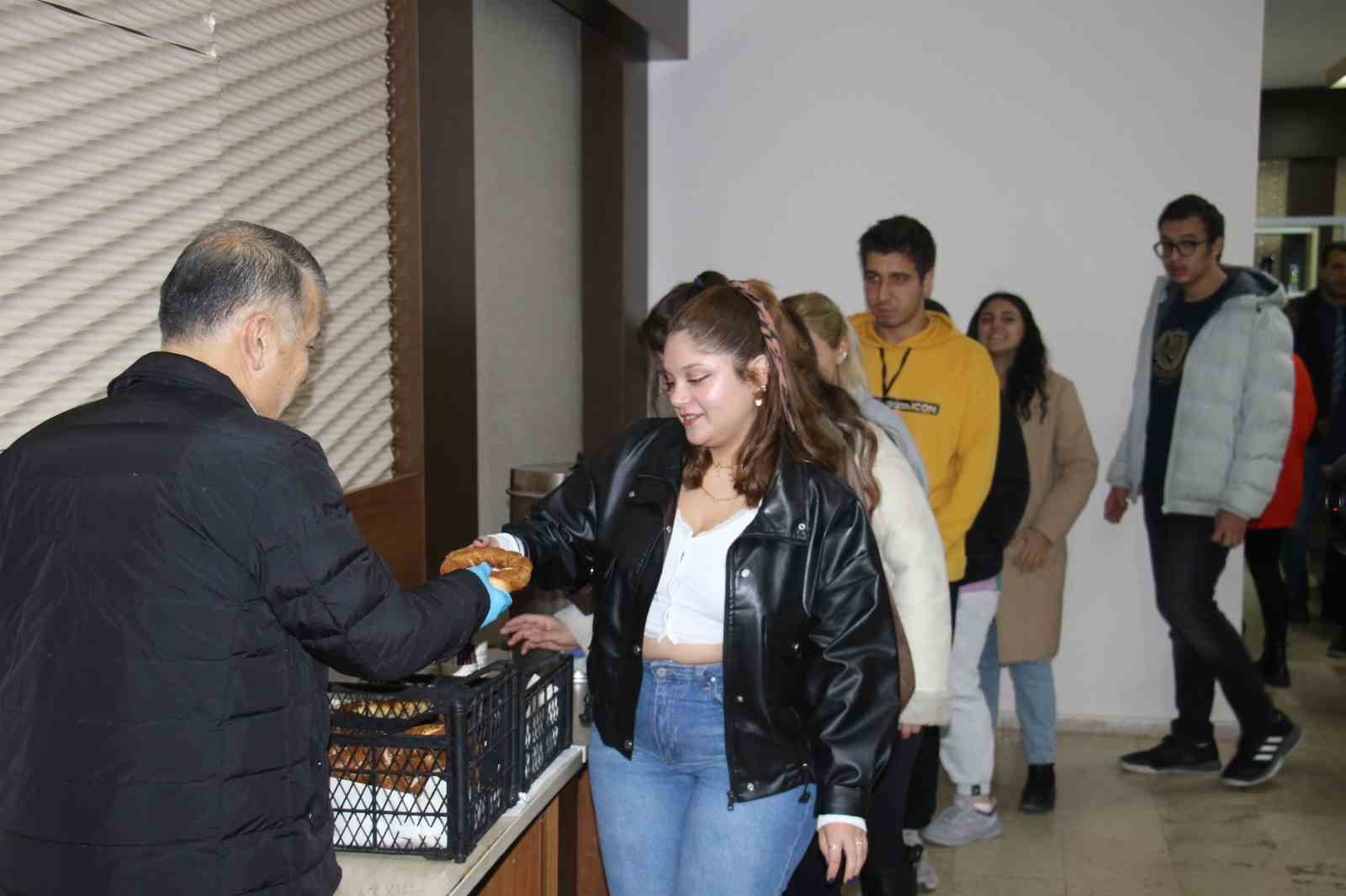 Final haftasında rektörden öğrencilerine moral