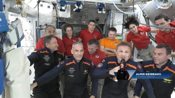 Gezeravcı'nın ISS'teki ilk anları