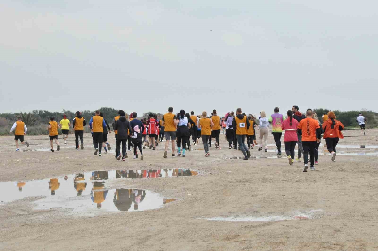 Göksu Deltası Kuş Cennetinde 5 ülkeden 500 sporcu koştu