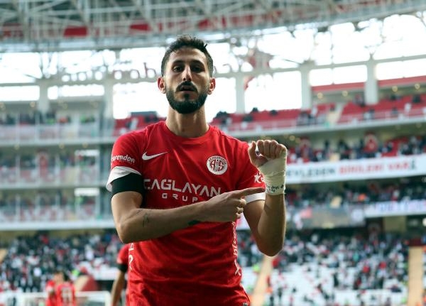 Gol sevinci Jehezkel'i kadro dışı bıraktı