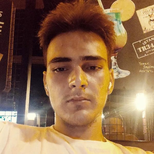 Hayata bağlayan telefon, saat 02.00'de geldi