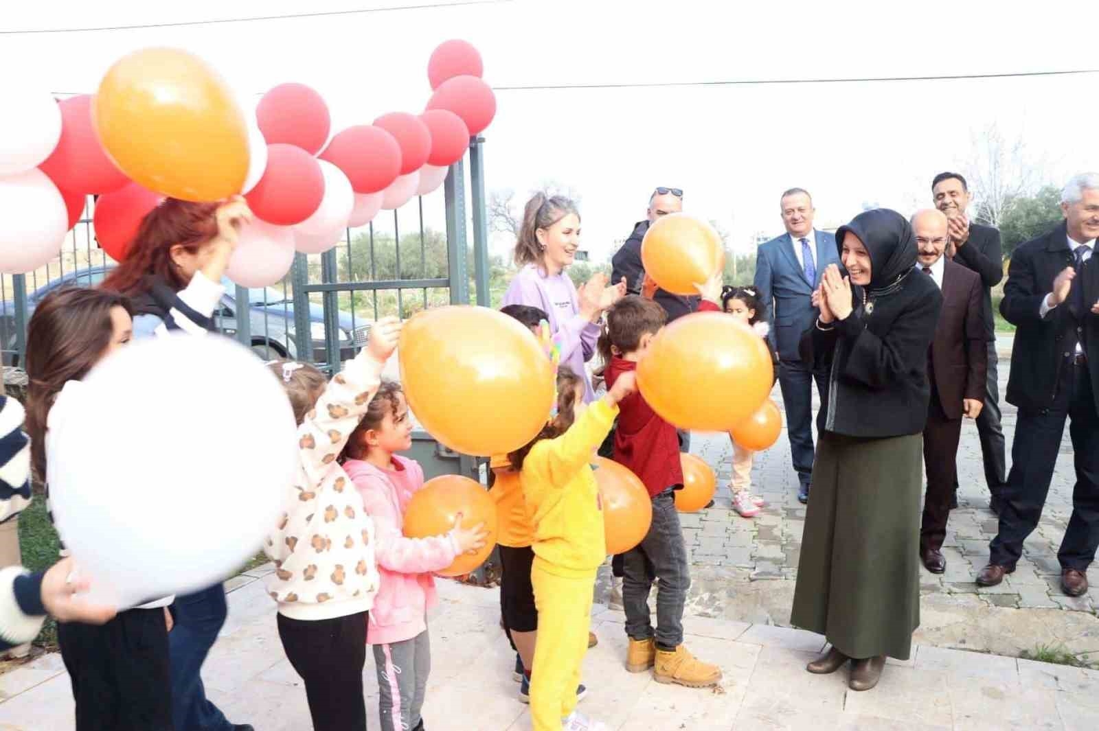 İl Milli Eğitim Müdürü Durmuş, 'Sanat Şenliği'ne katıldı