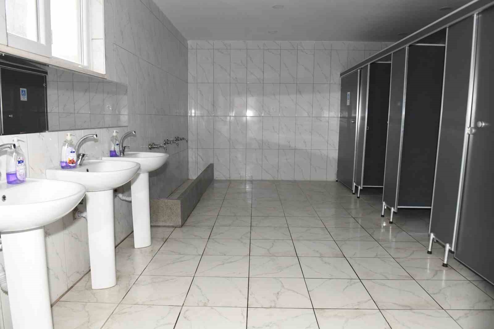 Isparta Belediyesi'nden camilere bakım ve yenileme