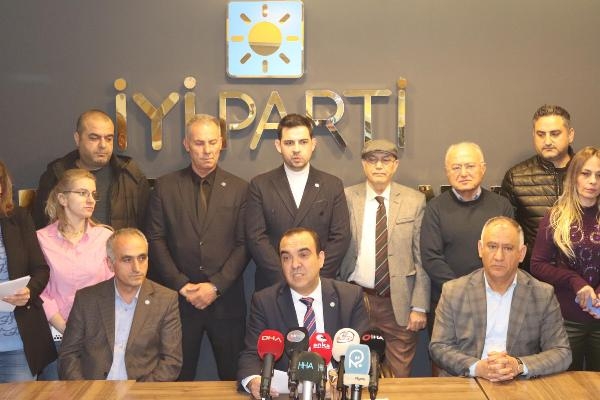 İYİ Parti İl Başkanı ve yönetimi görevden alındı