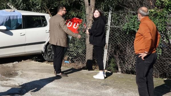 Kamyonet ile çarpışan otomobildeki Kazakistanlı bakıcı öldü