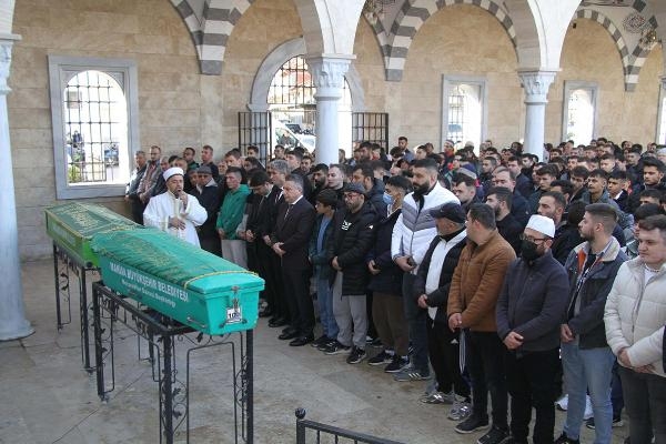 Kazadan 37 gün sonra ölen yağlı güreş sporcusu son yolculuğuna uğurlandı