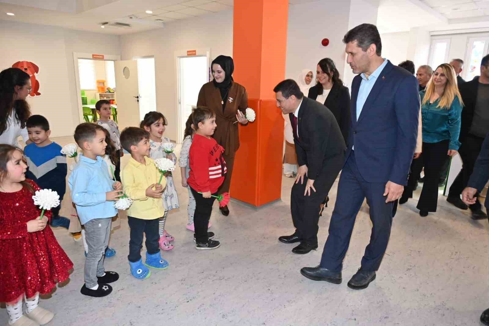 Kepez'in 6. kreşi Varsak'a açıldı