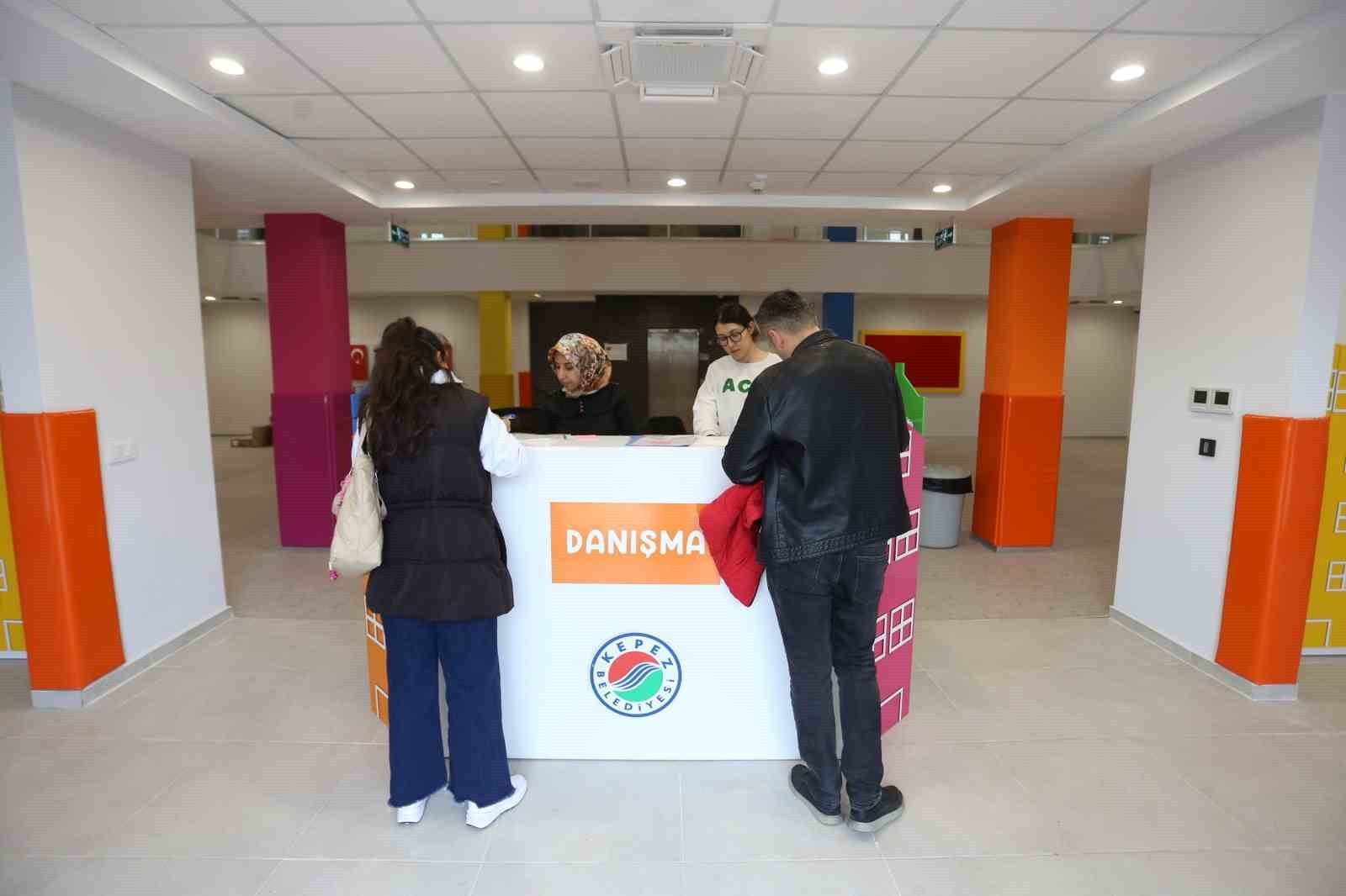 Kepez'in Varsak kreşi açılıyor