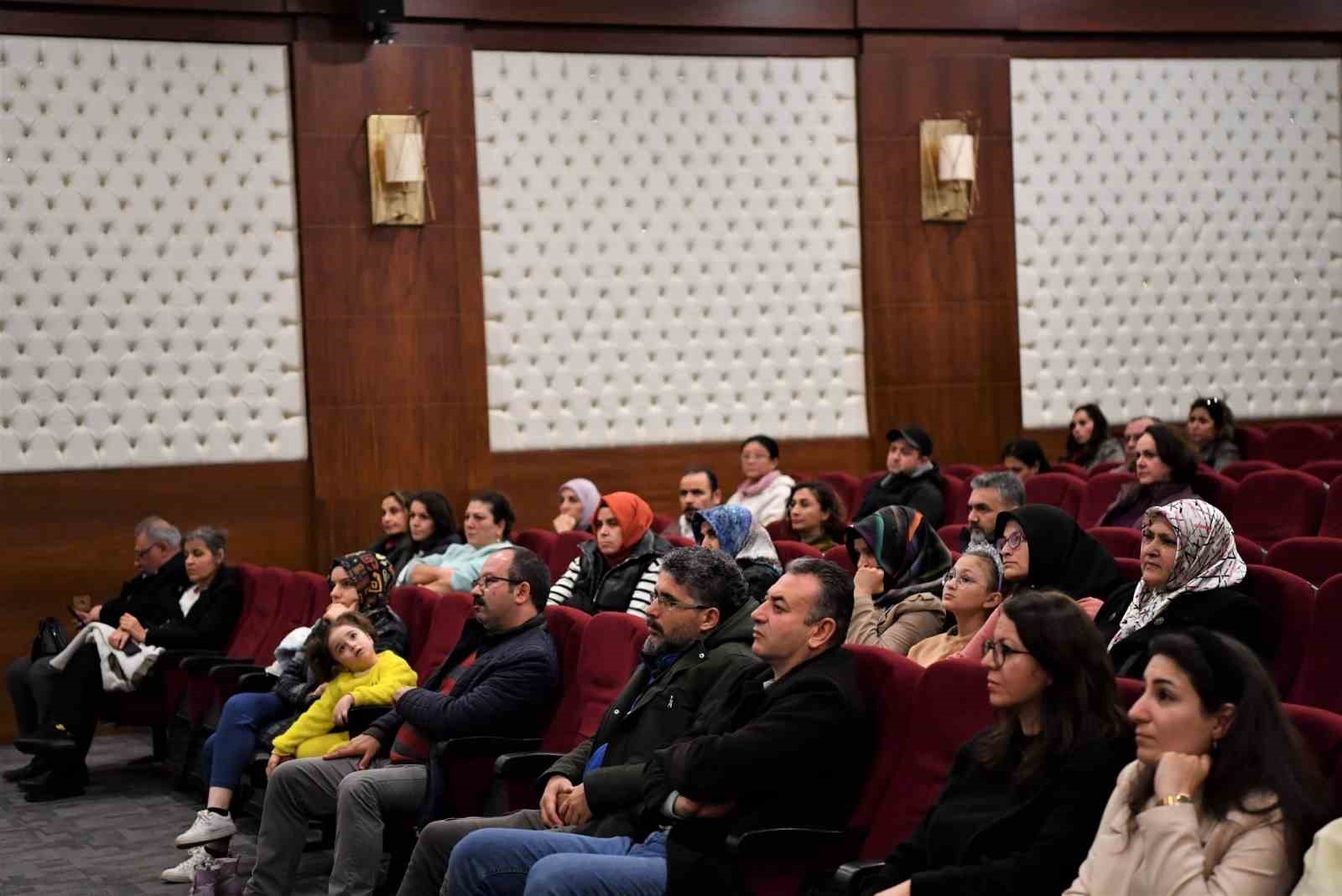 KONSEM eğitmenleri ailelerle buluştu