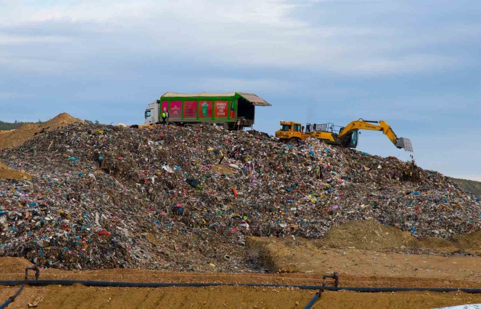 Mersin'de çöpler elektrik olarak geri dönüyor