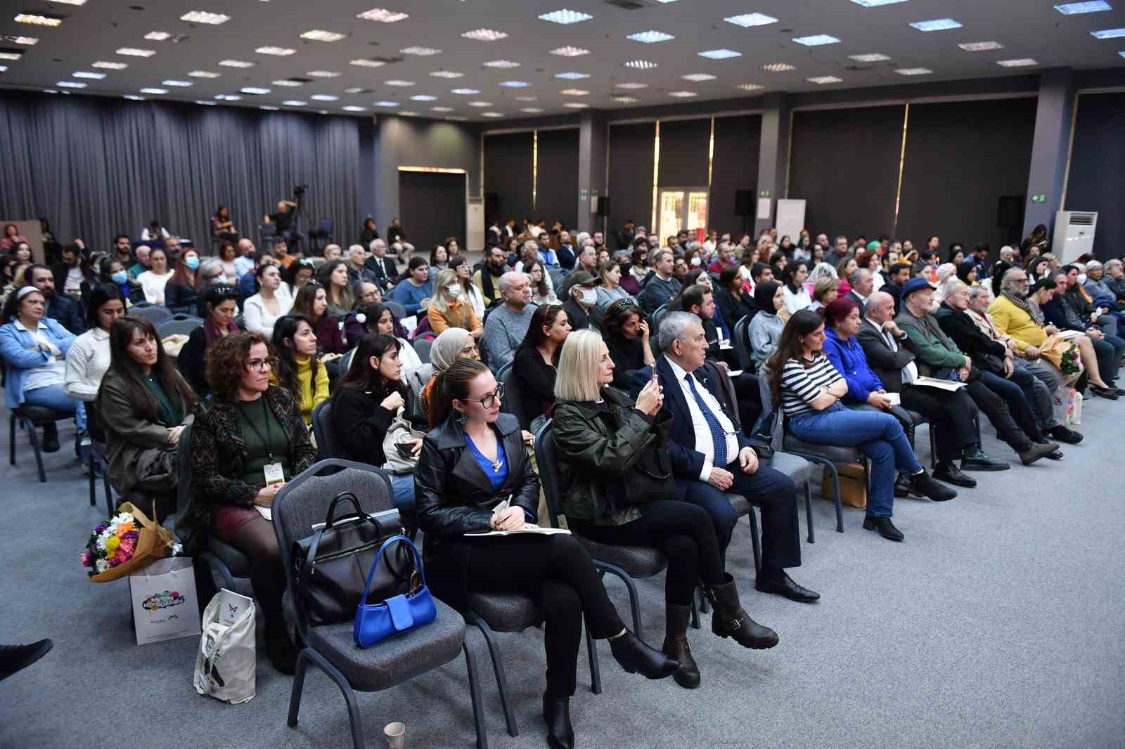 Mersin'de edebiyat rüzgarı esti
