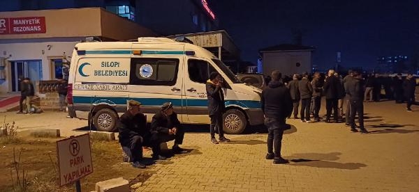 Mersin'deki otobüs kazasında ölen 9 kişiden 2'si Silopi'de toprağa verildi