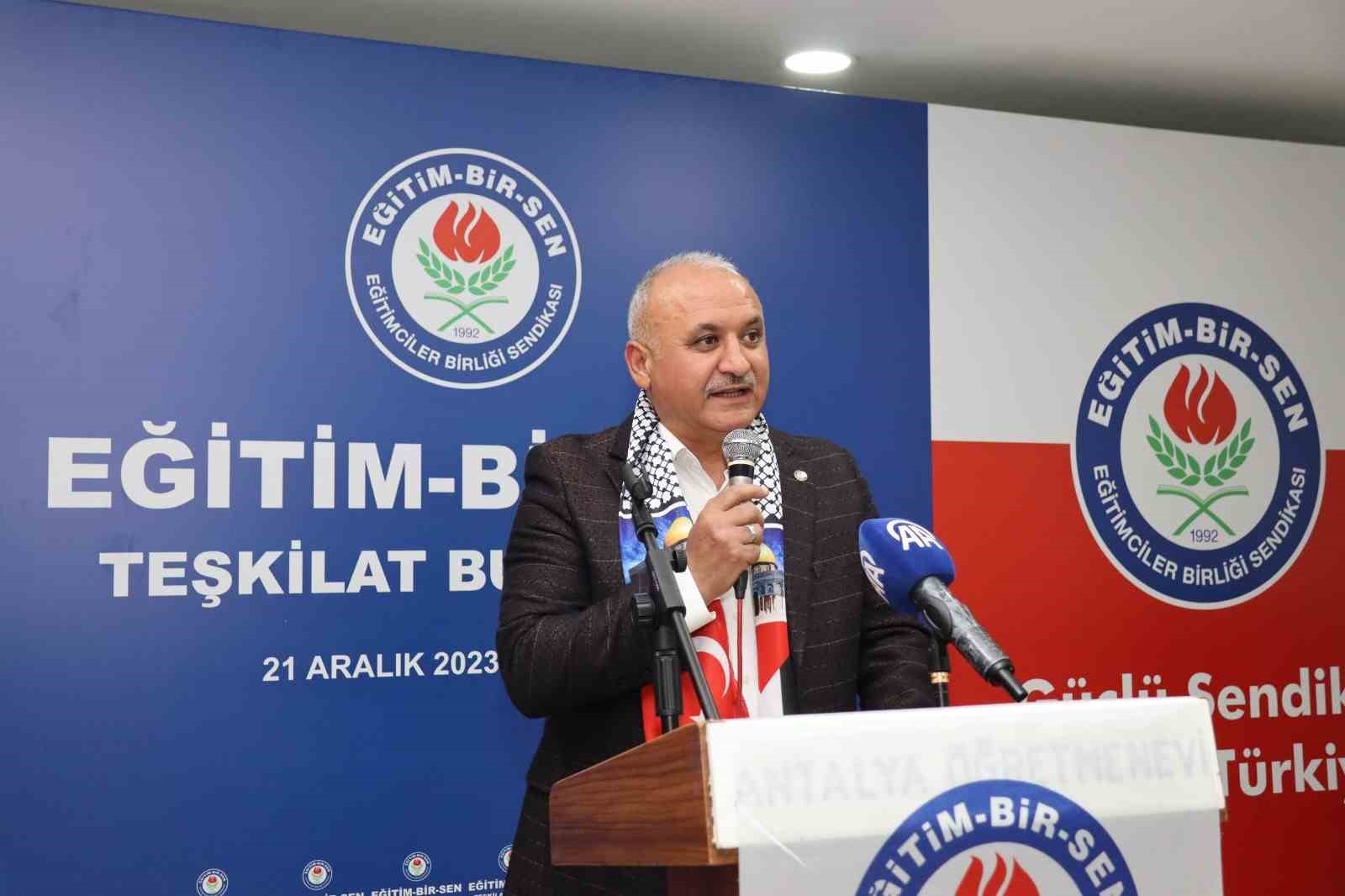 Miran:"Yasal düzenlemeler için ara tatil dönemi değerlendirilmeli"