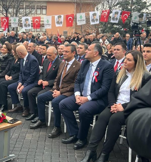Özgür Özel: 150 yıldır tek adam yerine Meclisleri savunuyoruz
