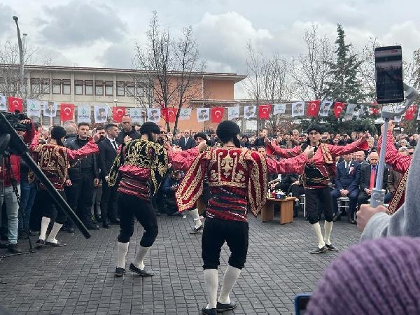 Özgür Özel: 150 yıldır tek adam yerine Meclisleri savunuyoruz