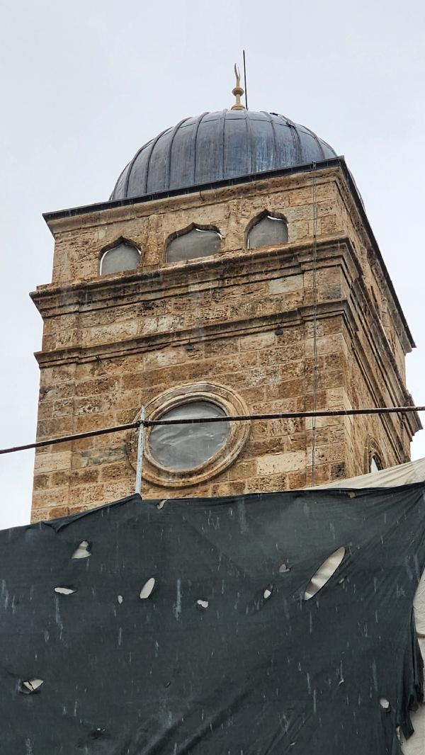 Saat kulesinin kayıp saatinin yerine, 100 yıllık 'ikizi' takılacak