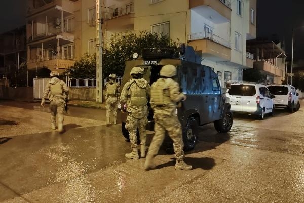 Şafak operasyonu; çok sayıda gözaltı 