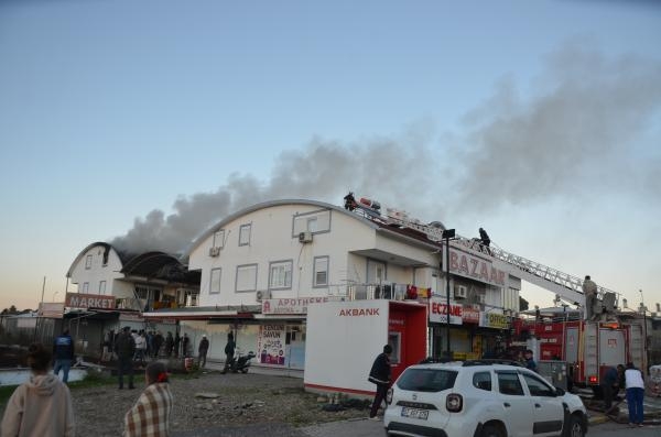 Serik'te, pasajın üst katındaki bir evde çıkan yangın korkuttu