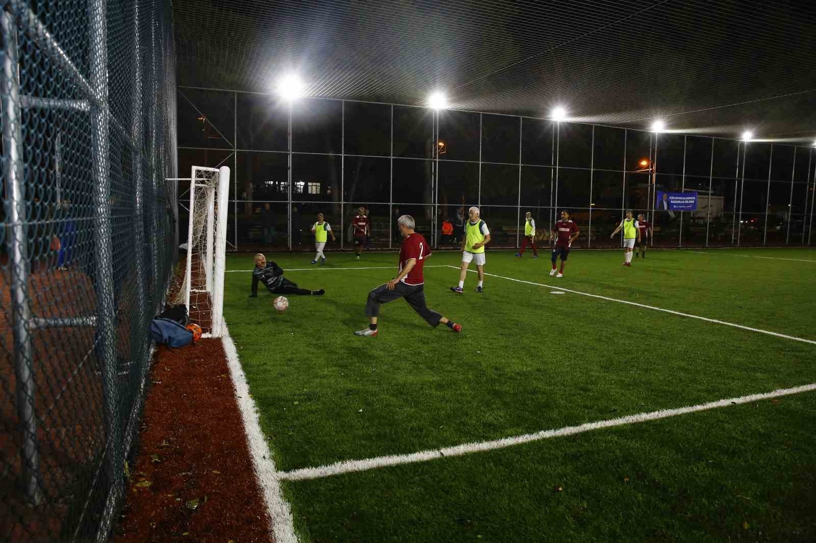 Veteranlar Futbol Turnuvası'nda şampiyon belli oldu