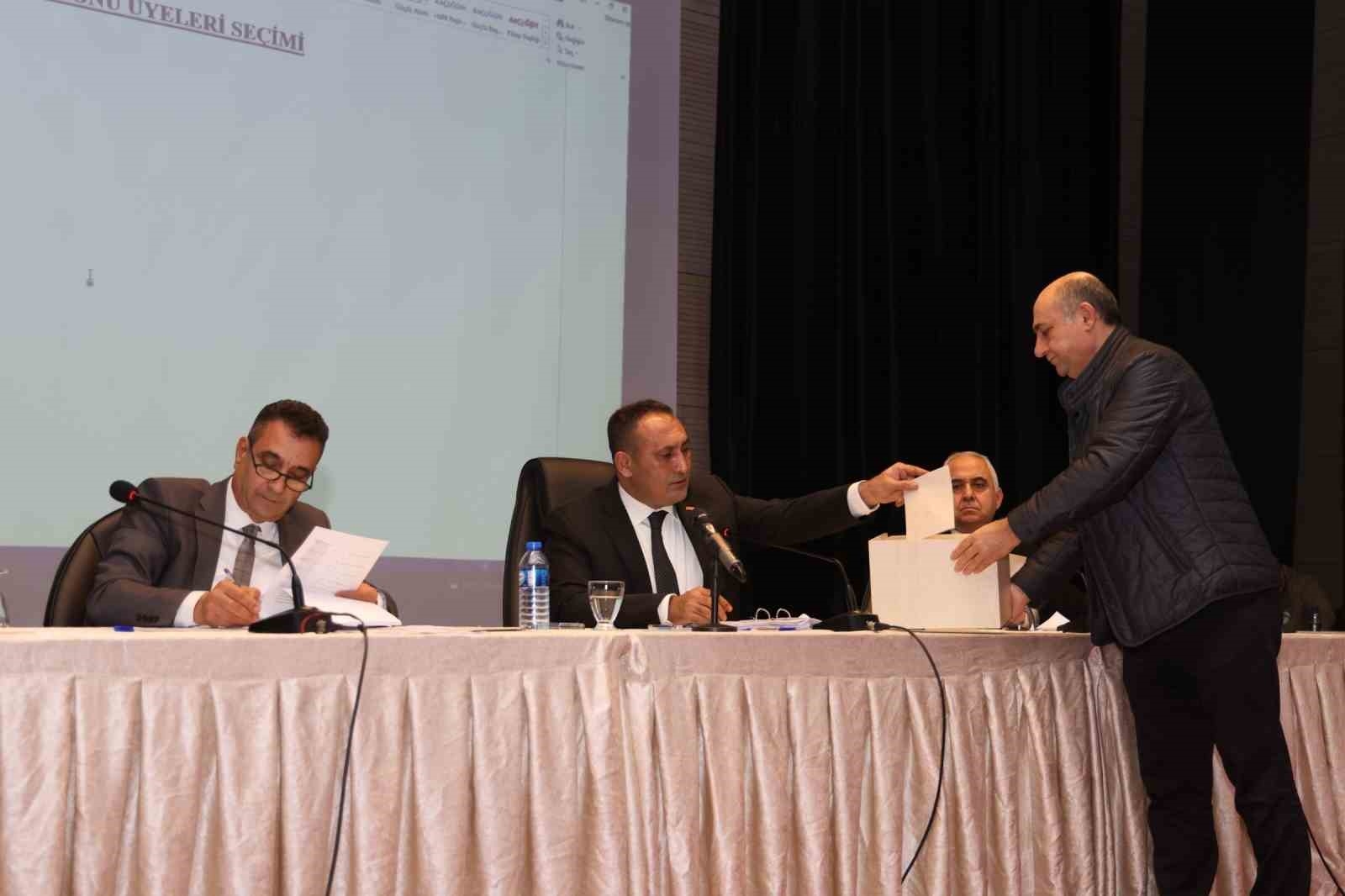 Yılmaz: "'Birlikte Türkiye'yiz' diyen herkes özbeöz kardeşimizdir"