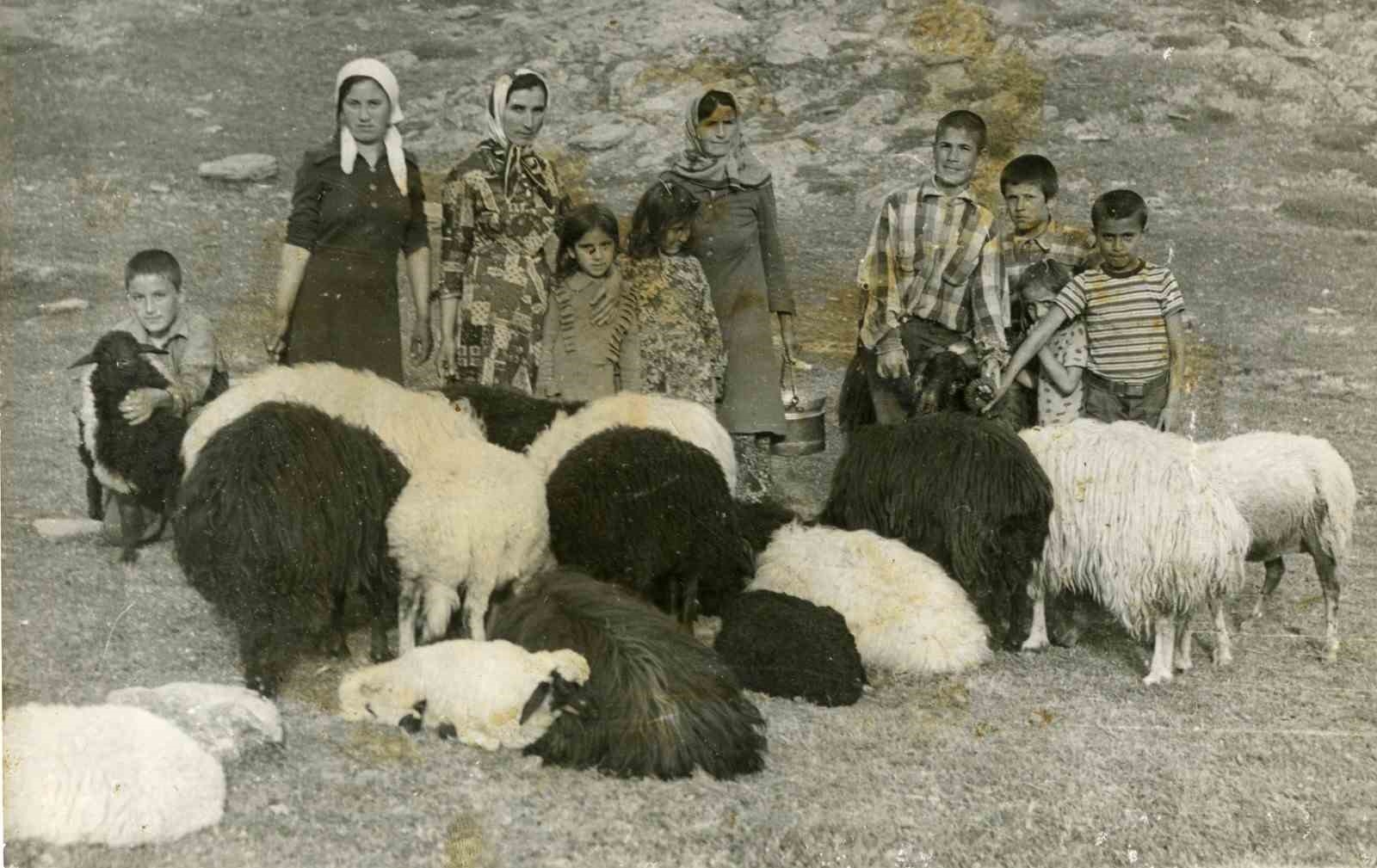 Yörüklerin hayat hikayeleri belgesel oldu