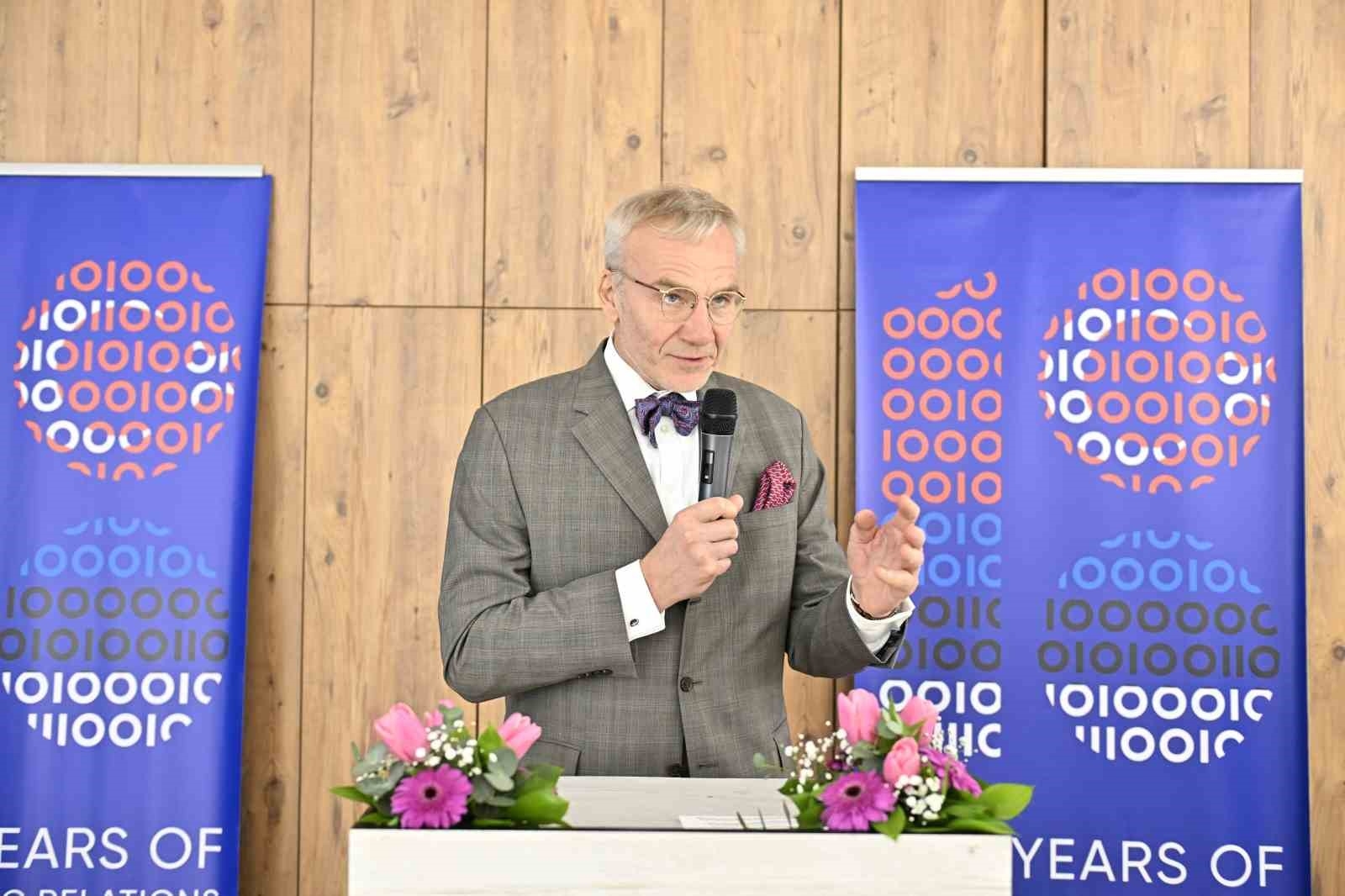 100. yılı sergiyle taçlandırdılar