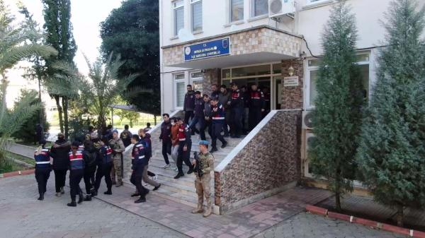 55 milyon liralık vurgunda, 3'ü Türk 19 tutuklama