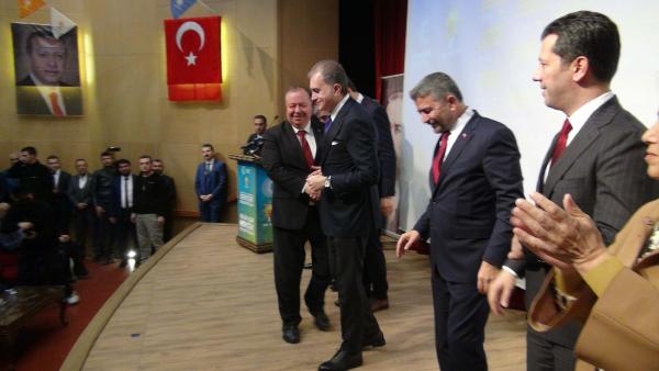 AK Parti'li Çelik: Zor zamanlarda demokrasi mücadelesi vermiş bir kadroyuz