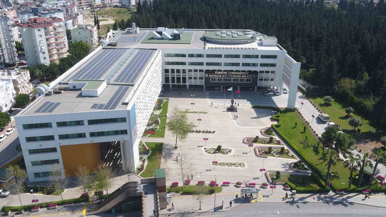 Antalya Büyükşehir Belediyesi, yenilenebilir enerji üretim tesisleriyle temiz enerji üretiyor