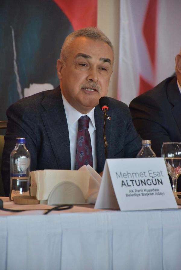 Bakan Ersoy: Ören yerlerin tamamını gece müzeciliği kapsamına alıyoruz