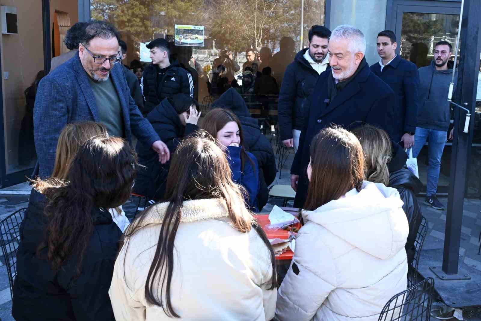 Başkan Başdeğirmen: "Vatandaşlarımızın güveni ve desteğiyle ilerlemeye devam edeceğiz"